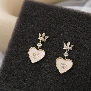 7 Pairs Imitation Pearl Crystal Flower Studs Set