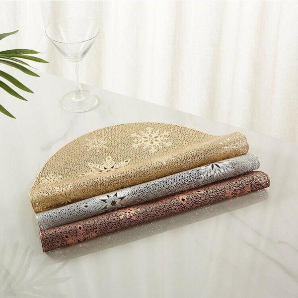 2 PVC Hollow Snowflake Table Dining Placemats