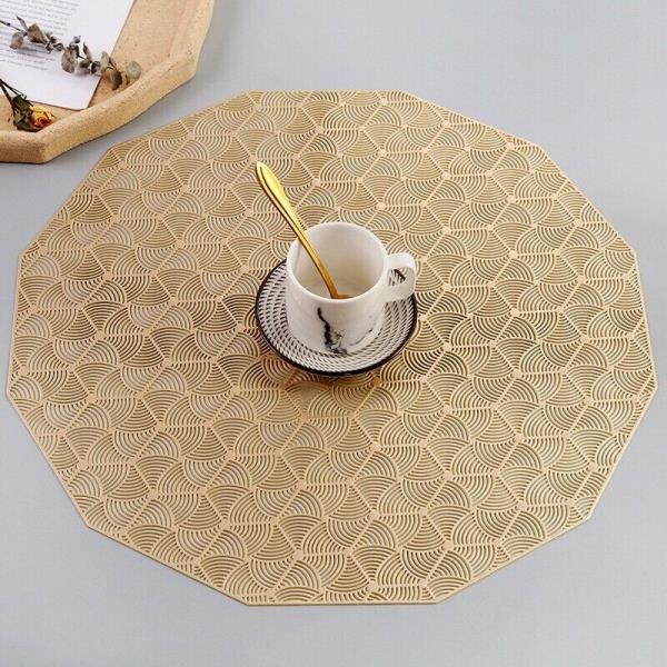 4 PVC Hollow Geometric Table Dining Placemats