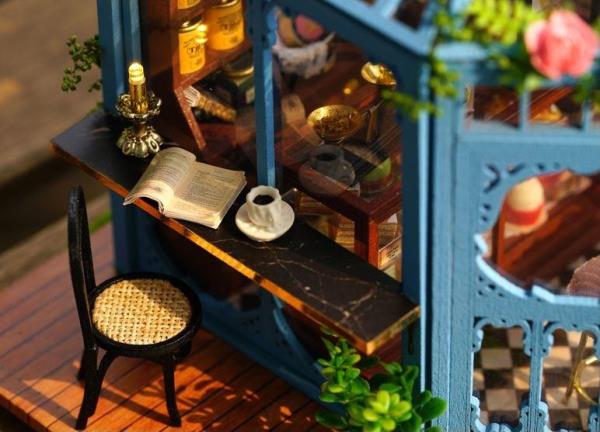 CuteBee Rose Garden Tea House DIY Miniature Dollhouse