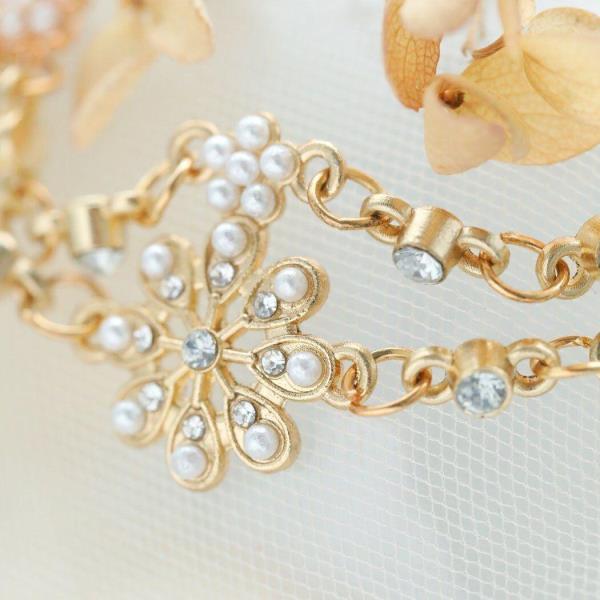 Bohemian White Flower Tassel Pearl Flower Head Chain