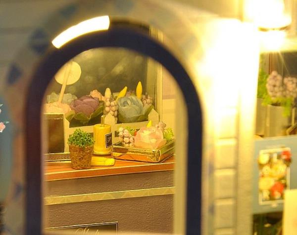 DIY Wooden LED 3D Flower House Miniature Dollhouse