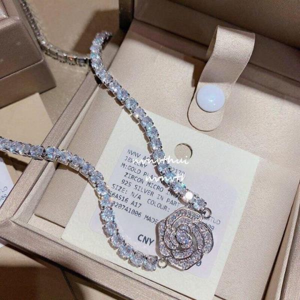 18K Platinum Plated Rose Zircon Necklace Earrings Jewellery Set