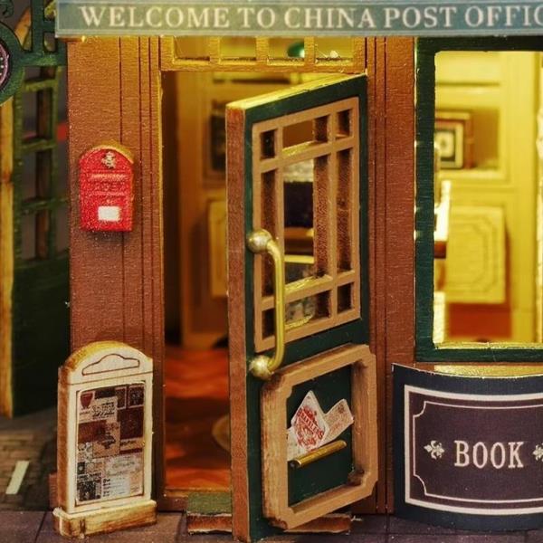 DIY Twilight Book Mall LED Handmade Miniature Dollhouse
