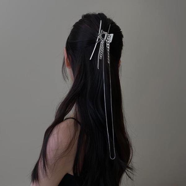 Silver Metal Chain Tassel Hair Jaw Claw