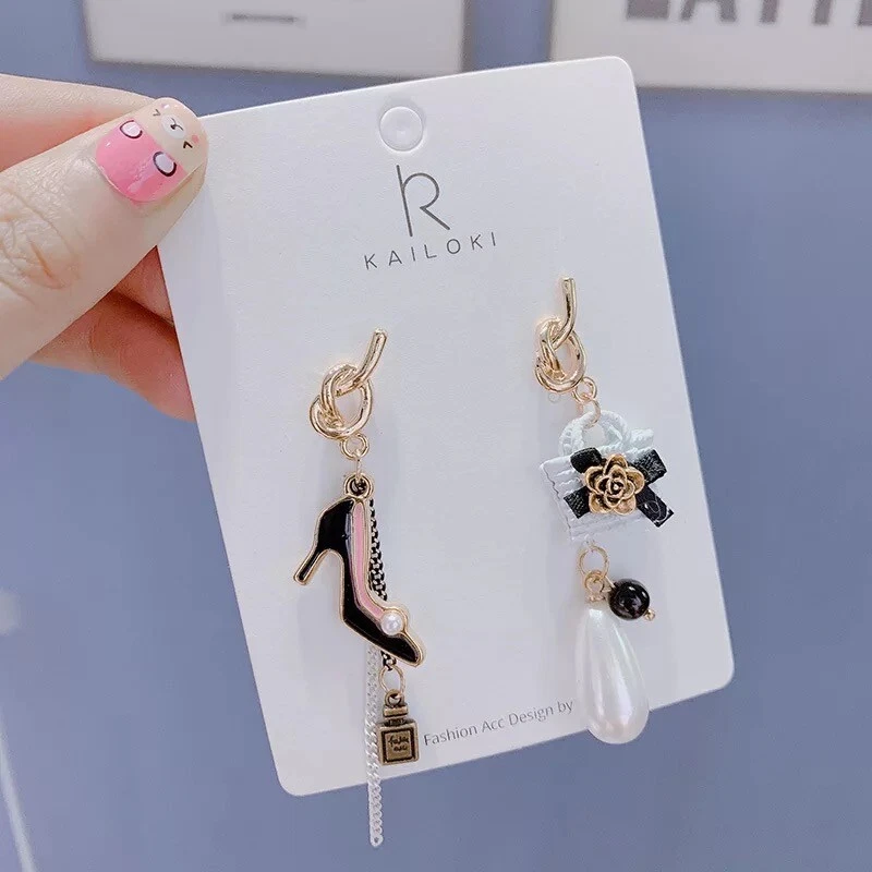Retro Baroque Black Long Dangle Earrings